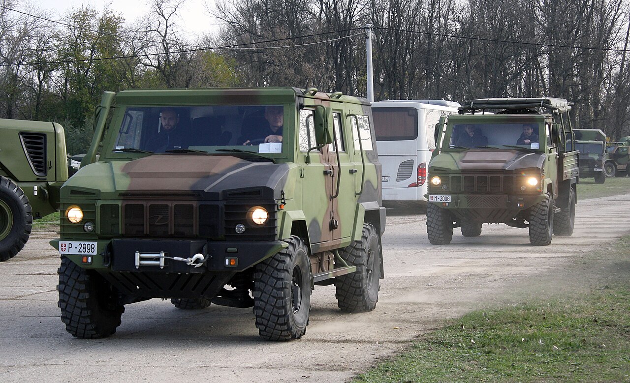 Dan Kopnene Vojske 2021 u Šapcu - TTZ 18 - Zastava TERVO NTV.jpg
